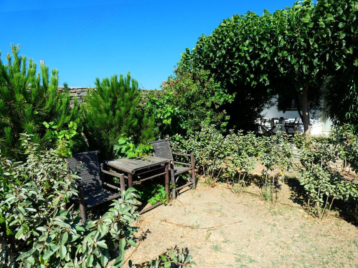 Το Κατἑ Lejlighedshotel Artemonas Eksteriør billede