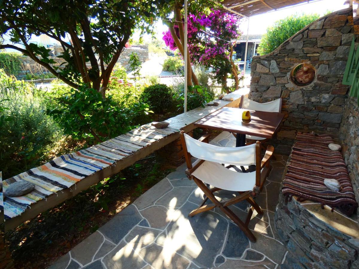 Το Κατἑ Lejlighedshotel Artemonas Eksteriør billede